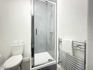 Comfortable Single Room in Wigan House