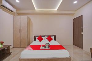 Super Hotel O sai Paradise