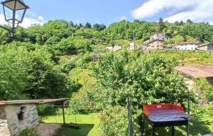 Gorgeous Home In Fabbriche Di Vallico With House A Panoramic View