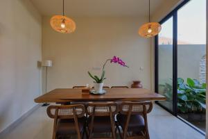 Rest U Guest House
