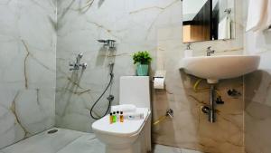 BluO 1BHK - Hitex Convention Center HICC Kondapur