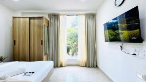 BluO 1BHK - Hitex Convention Center HICC Kondapur