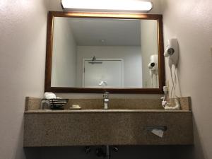 Standard King Room room in Buena Vista Motor Inn