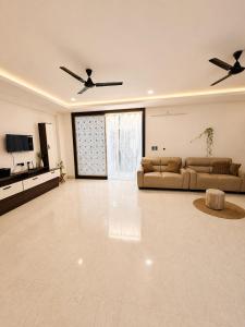Beach Bay - Luxury & Cozy Stay Near Beach
