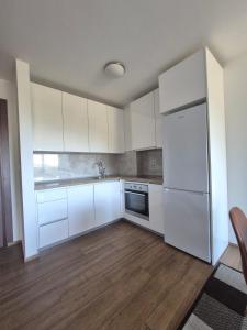 Bura 1- Apt with Hot Tub
