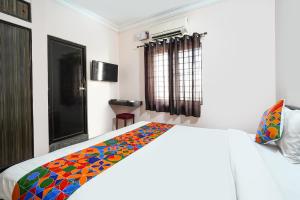 FabHotel Utsav Palace Inn