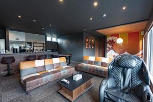 Ys Signature Stay