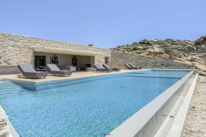 Aetos Cave Villa With Sunset
