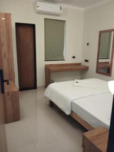 Royal Beach hotel