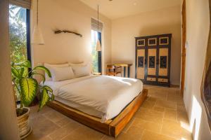Villa Terra Quiet Luxury Villa with Pool and Garden