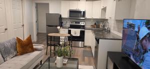 Amaville - Mordern Cozy 1BRM Suite in Chappelle