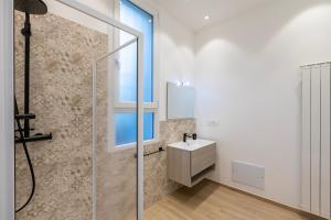 Itadhome - Minimal Space - modern apartment in city center