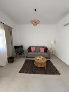 Floras House