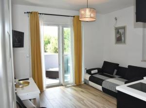Apartments near the beach Orebic