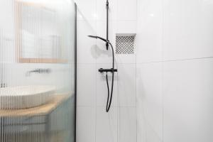 Grabskiego Superior Apartment by BookingHost