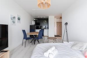 Grabskiego Superior Apartment by BookingHost