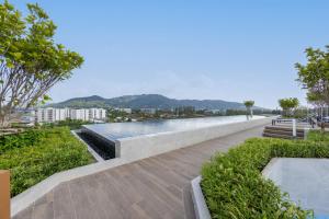 Suite Leda 1BR with Rooftop Pool -SkyPark Celeste