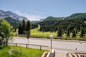 Chalet Campiglio Mountain View - Guardabassi Collection