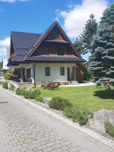 ZYCH - Domek