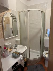 Petris Apartment - Private Parking - Self Check-in