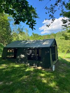 Sanovia Glamping Max