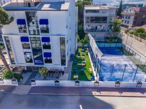 Letstay Hotel - Adults Only