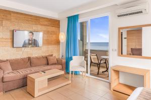 Glaros Beach Hotel