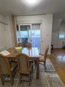 Apartment Maki