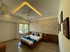 4BHK with pool Deshco Villa Sunridge, Lonavala
