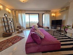 Lumineux penthouse avec parking intra muros
