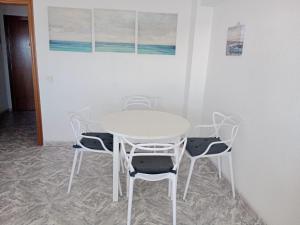 Luminoso apartamento frente a la playa