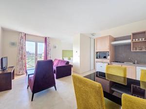 Appartement 3 étoiles - Piscine - ccbgeeg