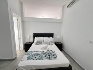 TROPICAL RETREAT SUITES at PLAYA LOS CORALES