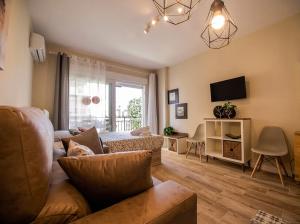 Bella Aura Acogedor Estudio con Terraza en el Centro