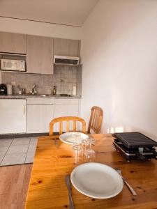 Cozy studio ready for a raclette!