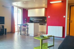 Apartment 3 minutes walk from the beach