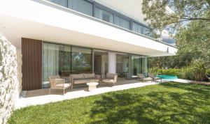 Borique Seafront Residences - Garden