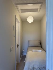 Johnson Suite Lichfield - New 2 Bed & 2 Parking Spaces