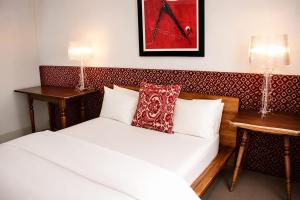 Orange River Manor