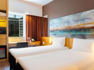 ibis Dubai One Central