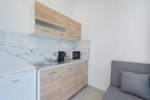 Studios Tasos Bi 2