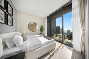 StayShort - Sleek Business Bay 1BR - Modern Stay for 4