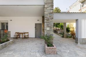 Glow Apartments, in Peraia Beach