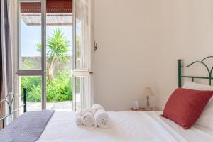Claudia Bay Villa
