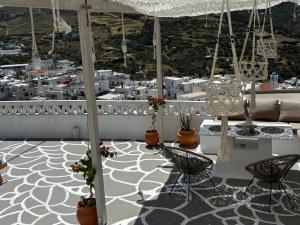 Vasiliki Skyros Castle View