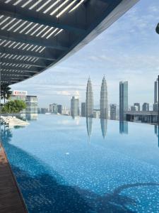 Eaton Residence by Nipa suites
