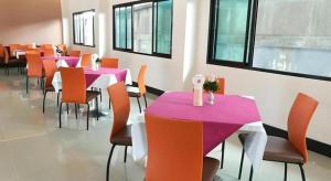 Sakura Budget Hotel
