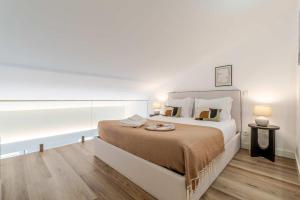 Stylish Flat Near the Douro River by HostWise