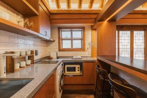 Luxury Hanok Subtle Grace