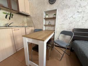 Cozy Studio in Saint George Palace by Flat Mаnager
